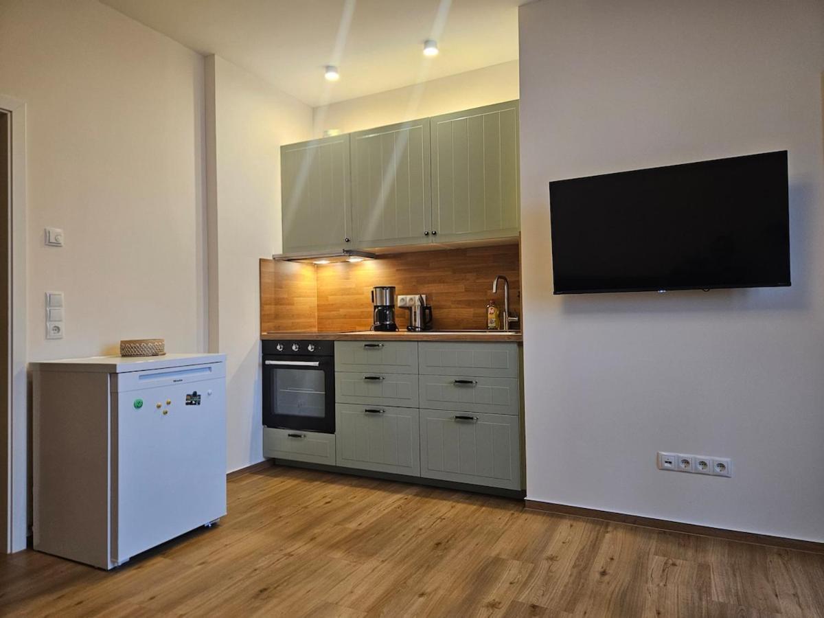Ferienwohnung Glueck Am See Στέρνμπεργκ Εξωτερικό φωτογραφία